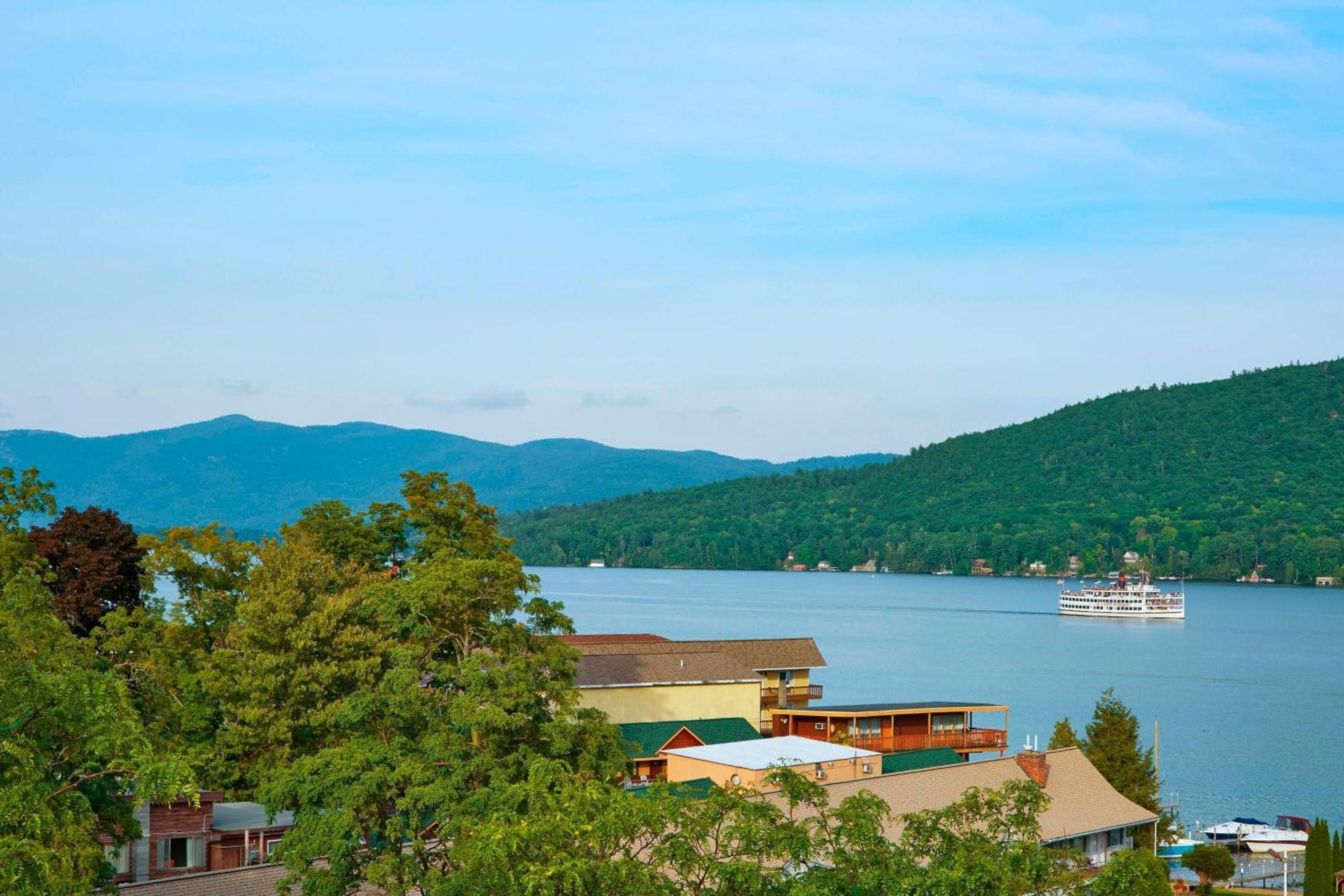 Courtyard By Marriott Lake George Exteriör bild