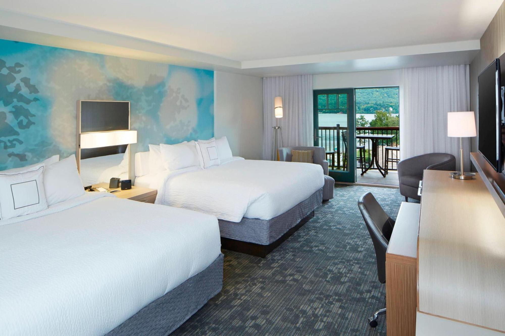 Courtyard By Marriott Lake George Exteriör bild