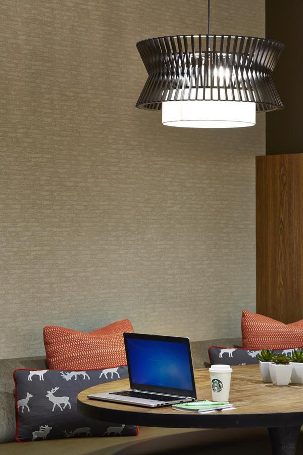 Courtyard By Marriott Lake George Exteriör bild