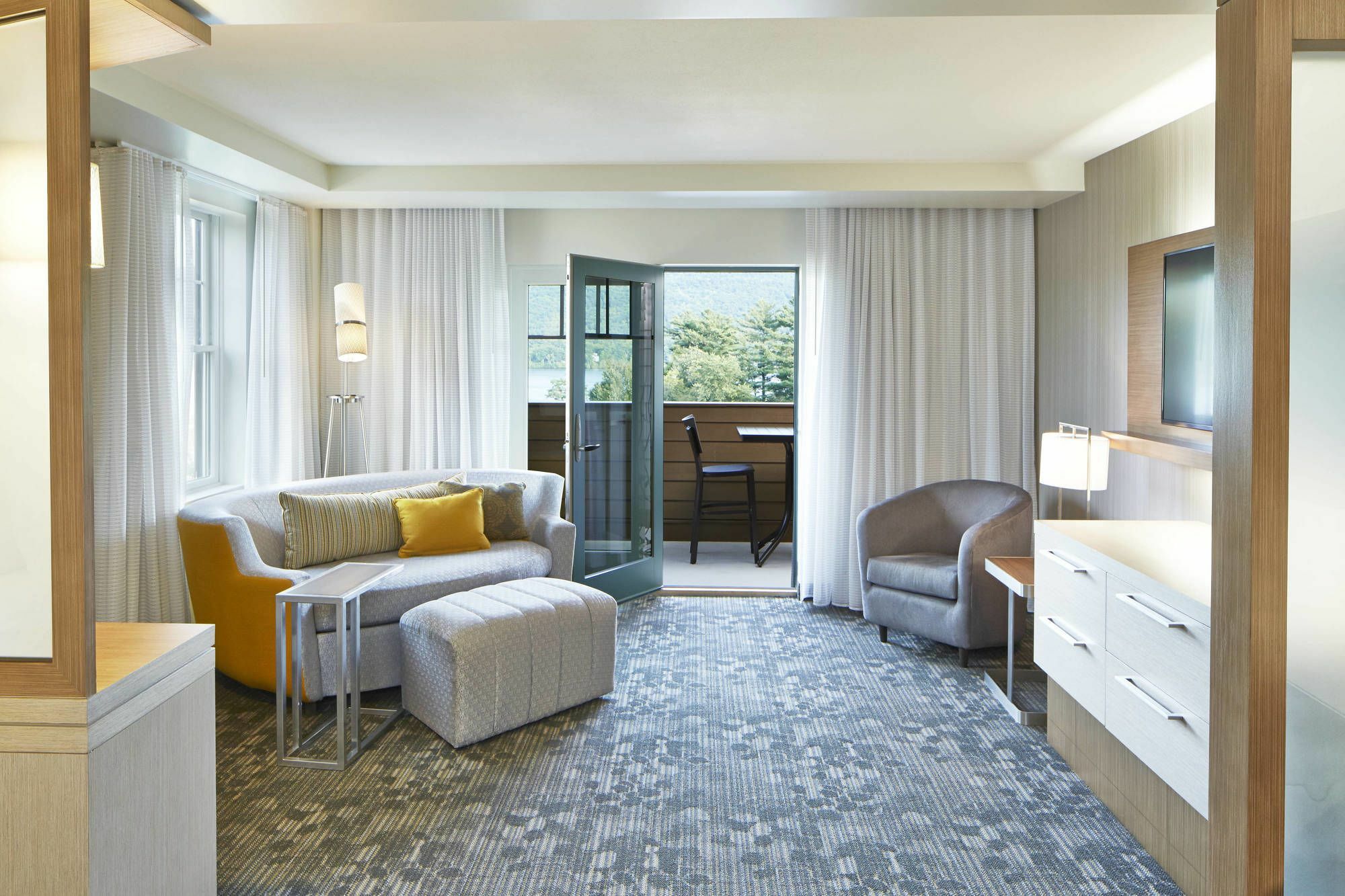 Courtyard By Marriott Lake George Exteriör bild