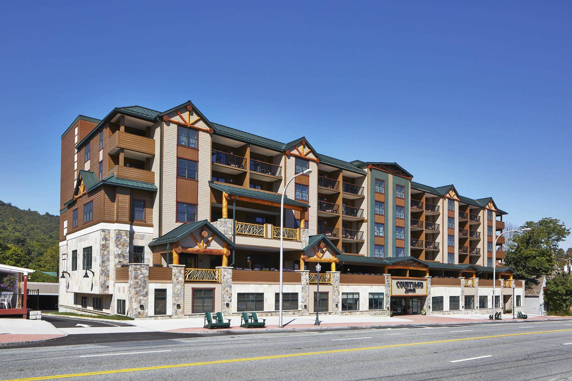 Courtyard By Marriott Lake George Exteriör bild